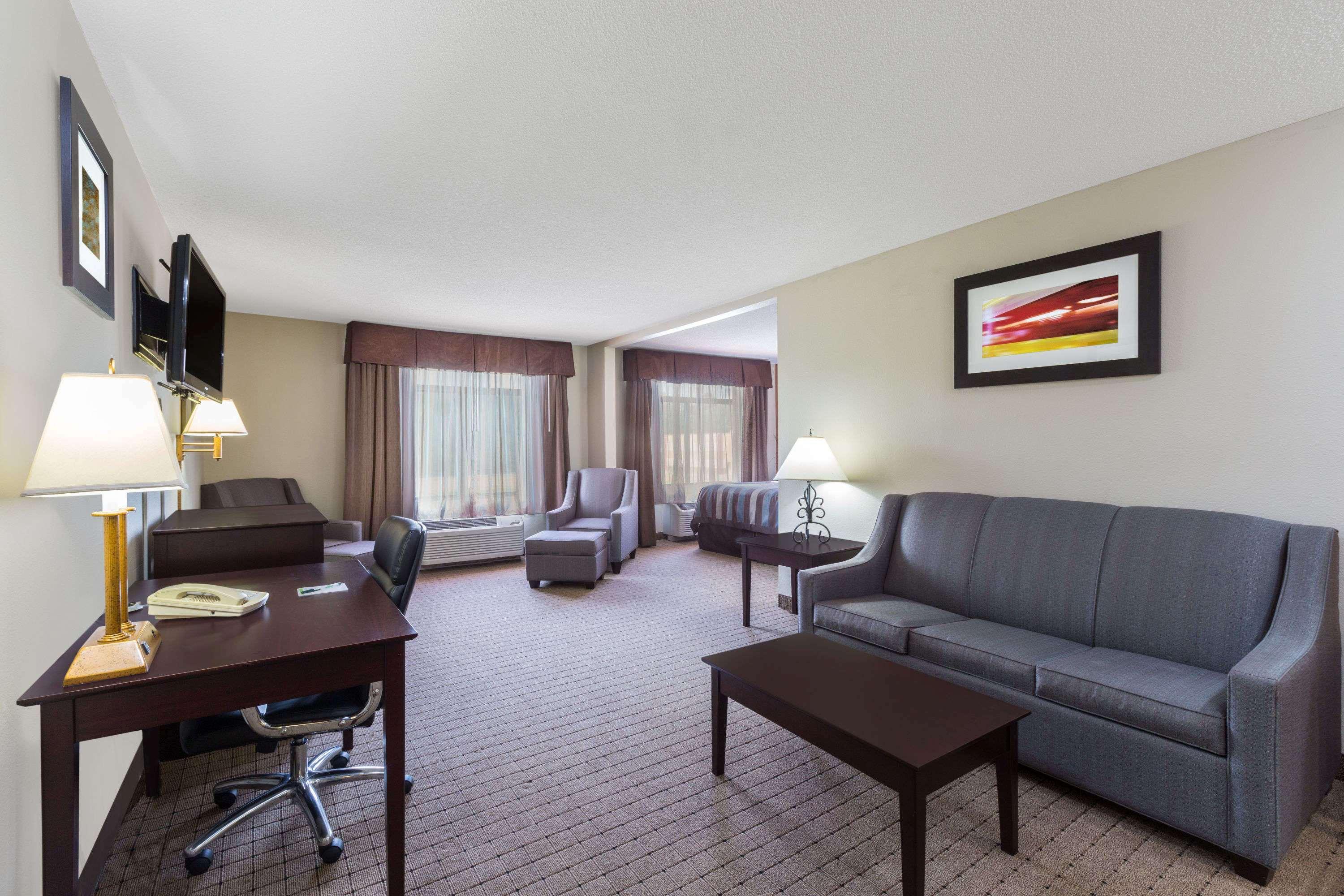 Wingate By Wyndham West Monroe Hotel Exterior foto